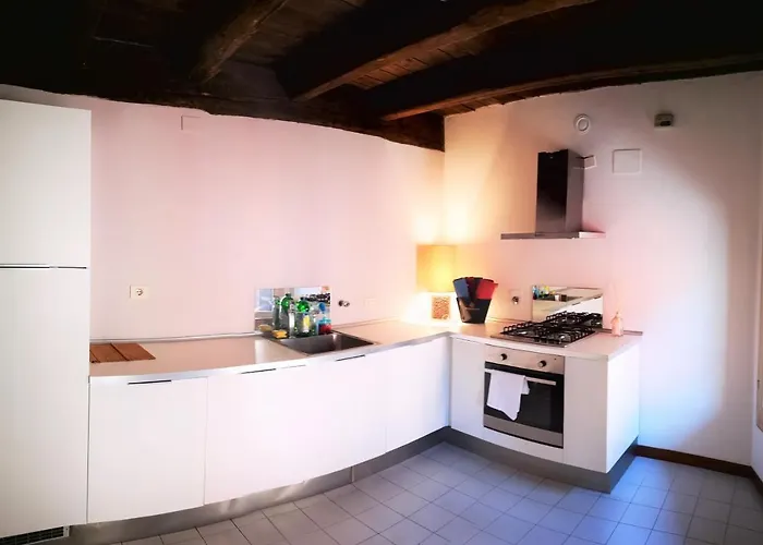 De' Pepoli 아파트 *